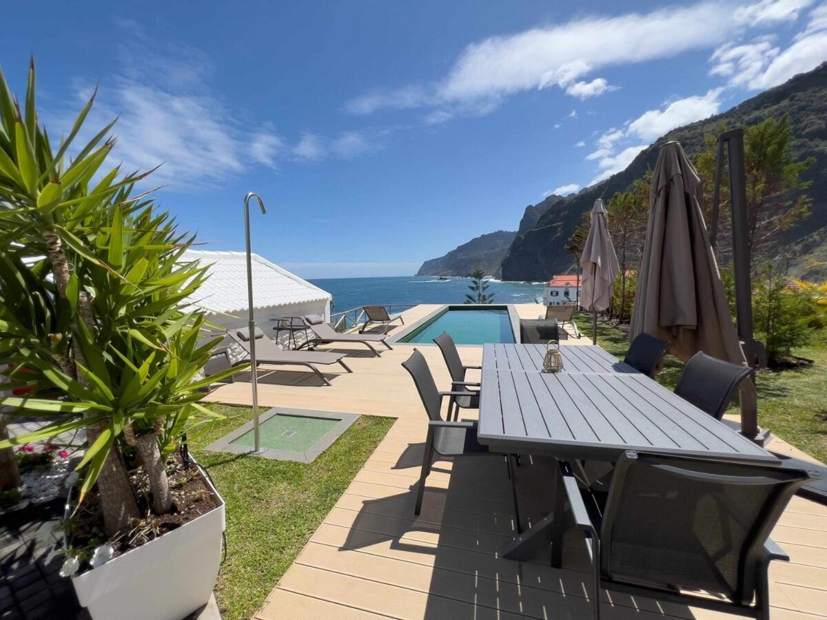 Casa Del Mar- Wonderfull Sea Views & Swimming Pool Vila Ponta Delgada - Madeira Exterior foto