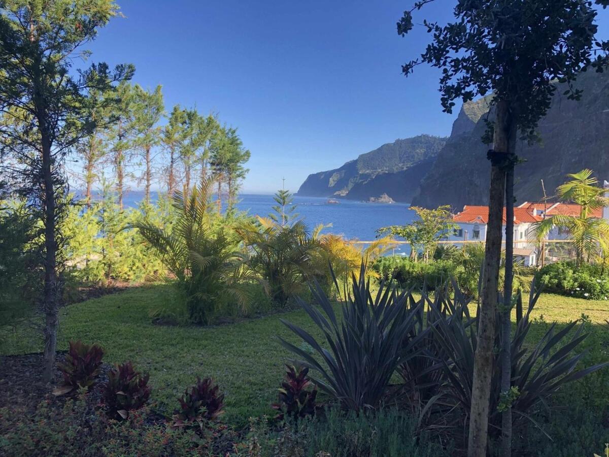 Casa Del Mar- Wonderfull Sea Views & Swimming Pool Vila Ponta Delgada - Madeira Exterior foto